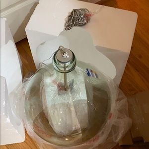 Hanging light fixture